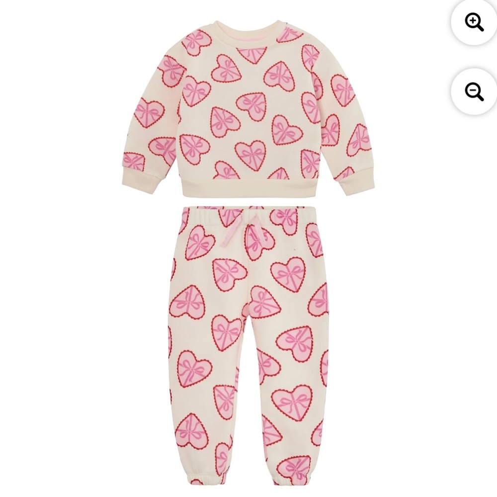 Way To Celebrate Toddlers Delicate Ivory Hearts 2 PC Jogger Set Size 5T NWT